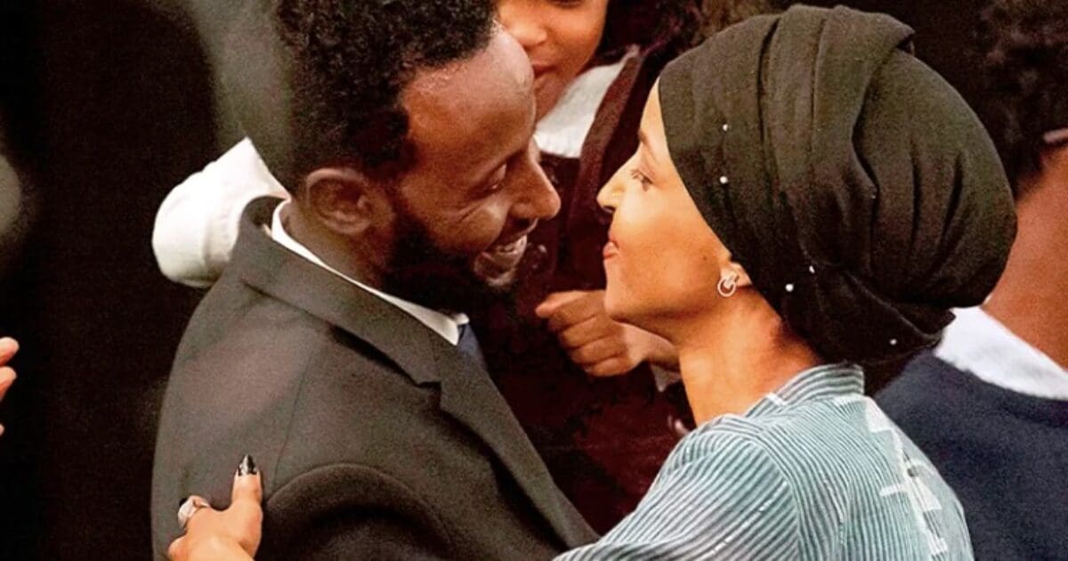 ISIS Supporter Ilhan Omar ‘Married Her Brother' and Could Be Deported: DHS Secretary